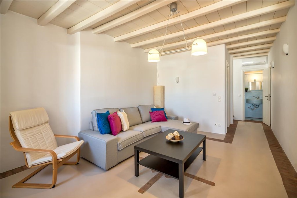 4+1 for sale Maisonette with sea, magnificent view of the city in Mykonos