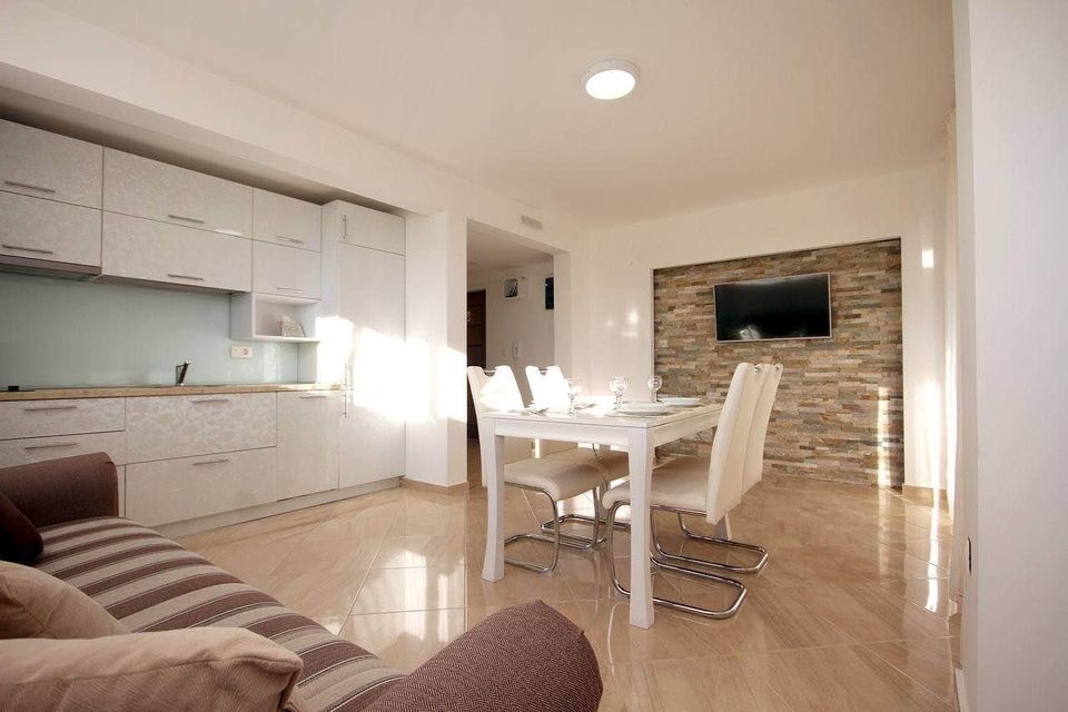 60m2 1+1 FLAT FOR SALE in Budva, Montenegro