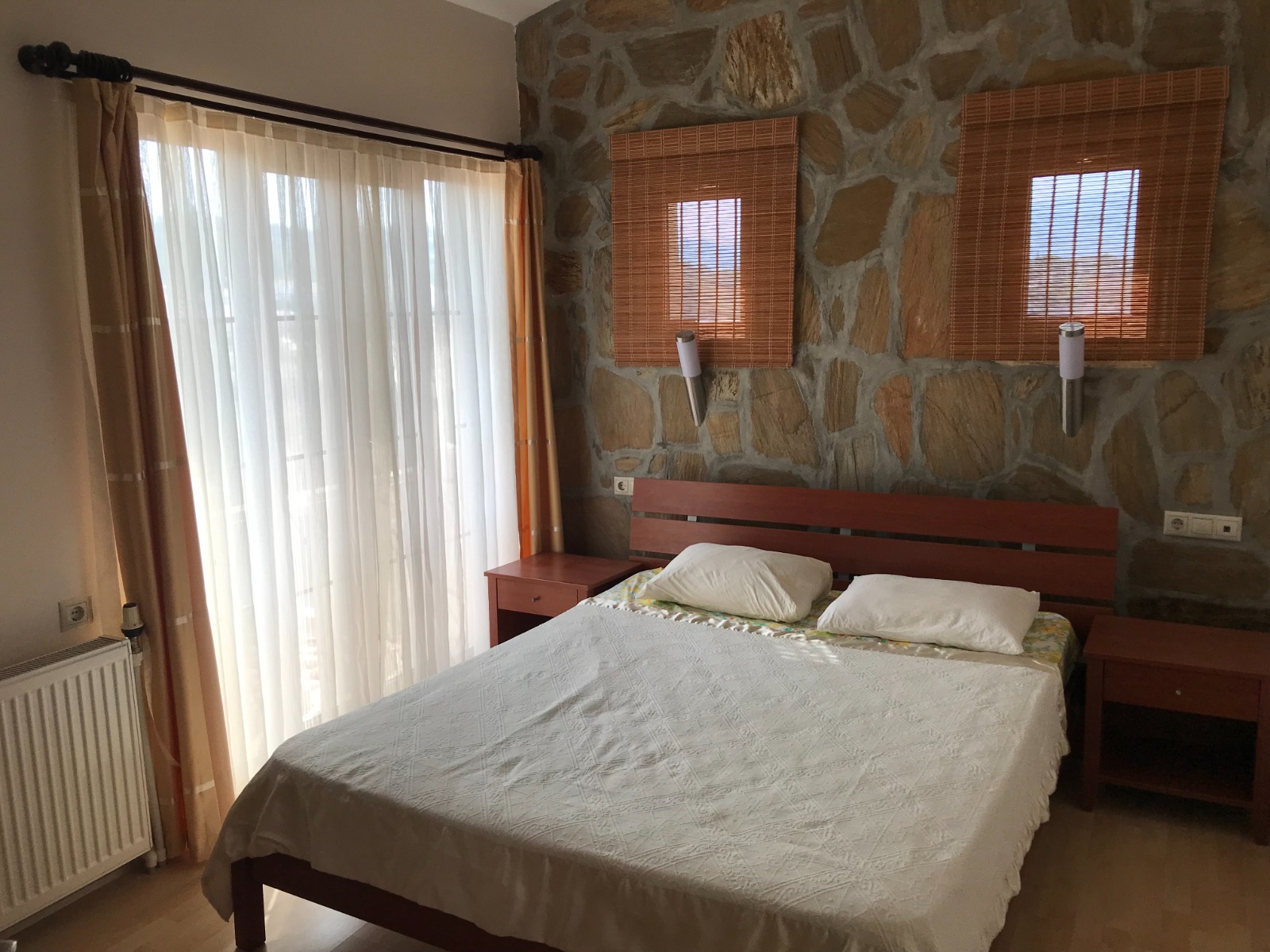 Furnished Stone Villa with Private Pool on 590 m2 Plot in Kuşadası Soğucak