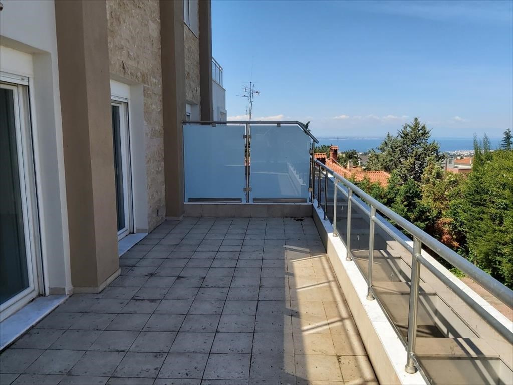 8+1 for sale Maisonette in Thessaloniki