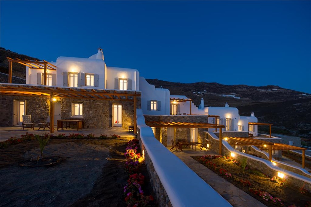 4+1 for sale Maisonette with sea, magnificent view of the city in Mykonos