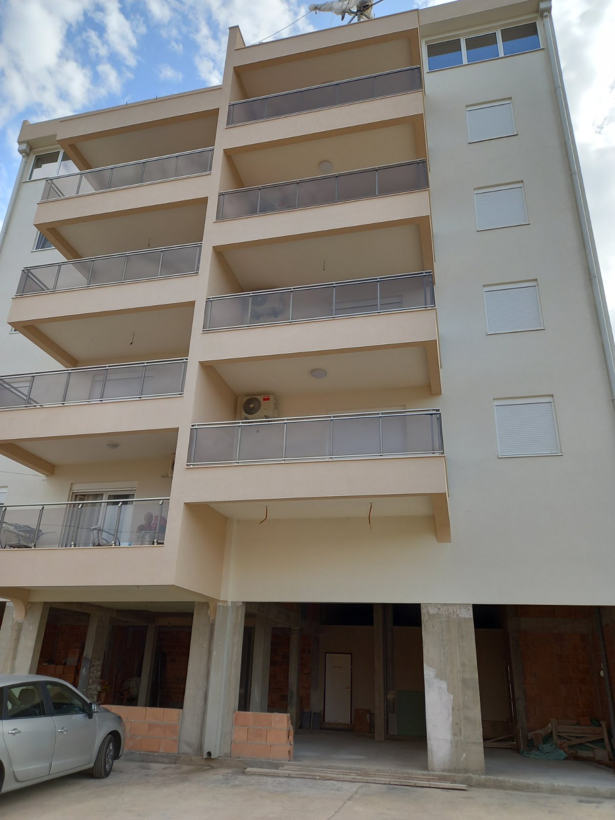 2+1 Apartment for sale in Dobra Voda 